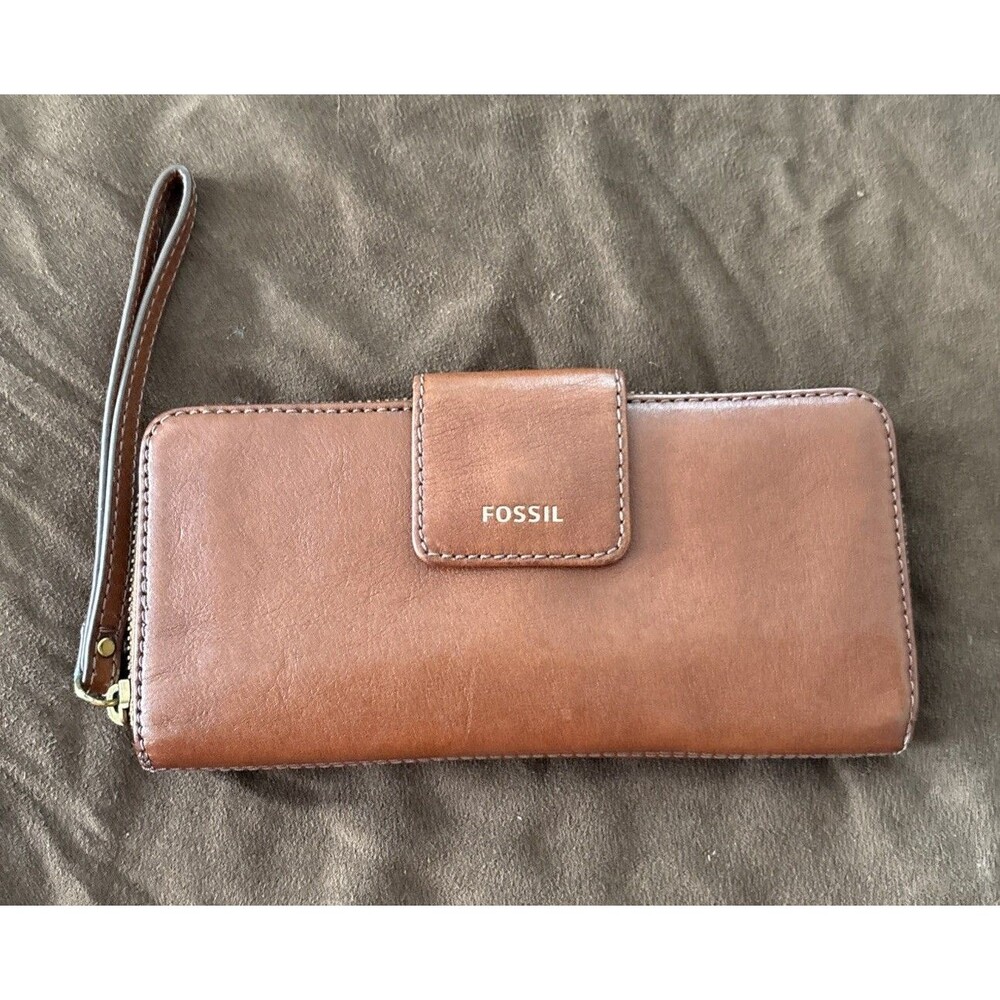 Fossil Madison Zip Clutch Leather Wristlet Wallet Saddle Brown